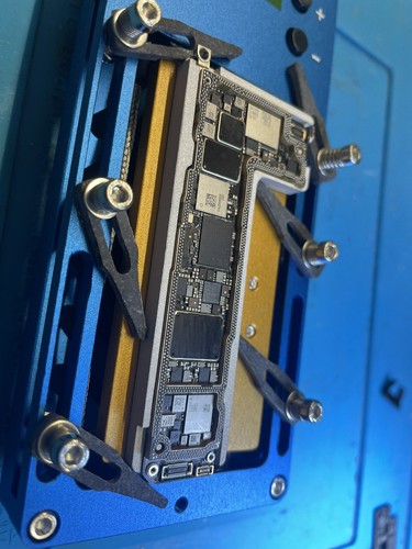 Riparazione scheda madre apple - riparazione,